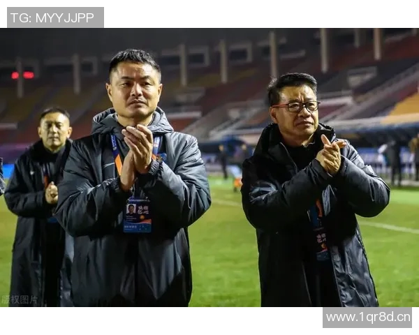 杭州网球队实力引发热议球迷对其表现产生分歧与争论