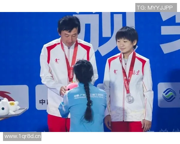 滑板速度大比拼北京滑板队荣获第七名展现实力与风采 滑板速度大比拼北京滑板队荣获第七名展现实力与风采